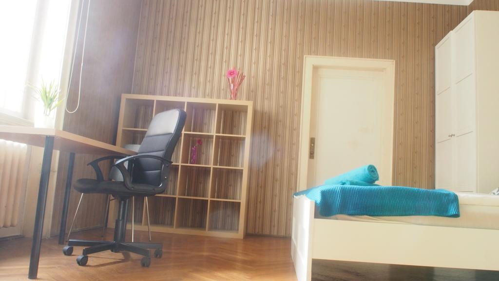Hostel Krakow Color Sarego 克拉科夫 客房 照片